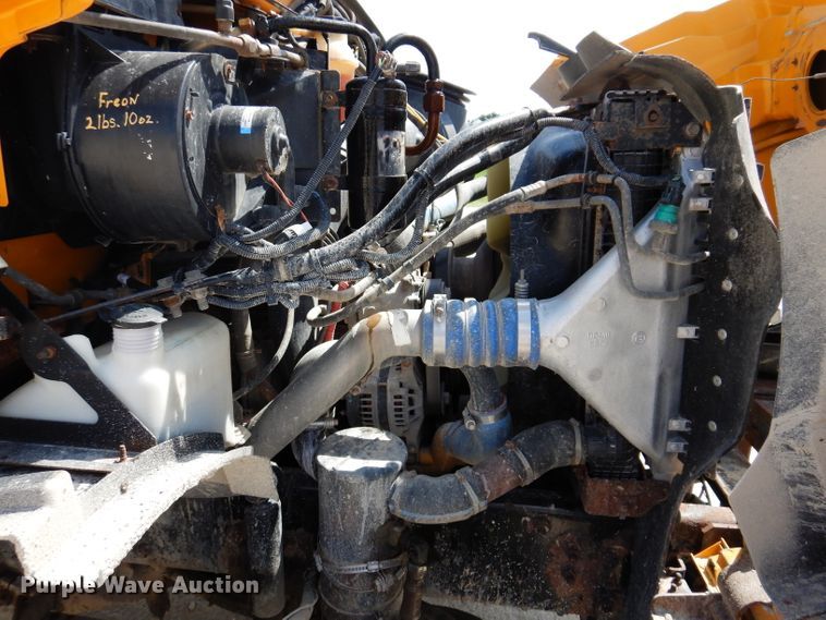 image for item IQ9600 2004 Sterling L7500  dump truck