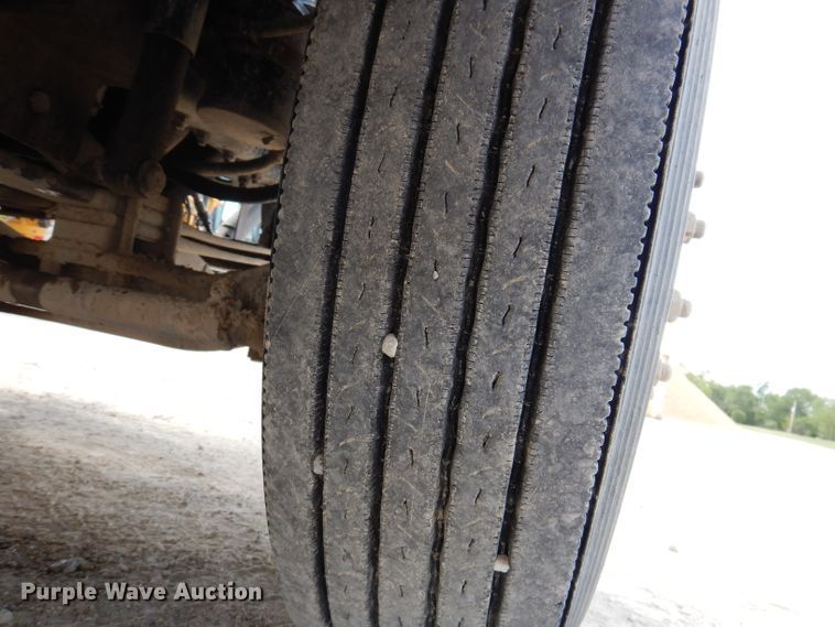 image for item IQ9600 2004 Sterling L7500  dump truck