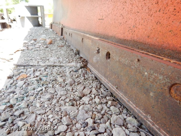 image for item IQ9600 2004 Sterling L7500  dump truck