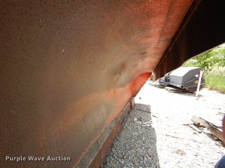 image for item IQ9600 2004 Sterling L7500  dump truck