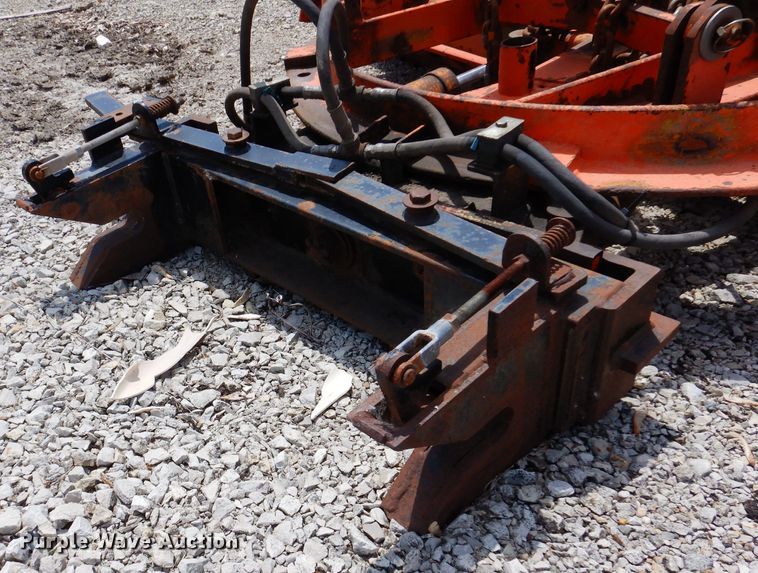 image for item IQ9600 2004 Sterling L7500  dump truck