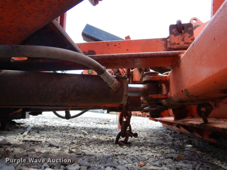 image for item IQ9600 2004 Sterling L7500  dump truck