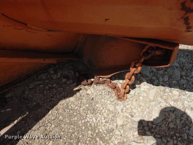 image for item IQ9601 128"W V-plow