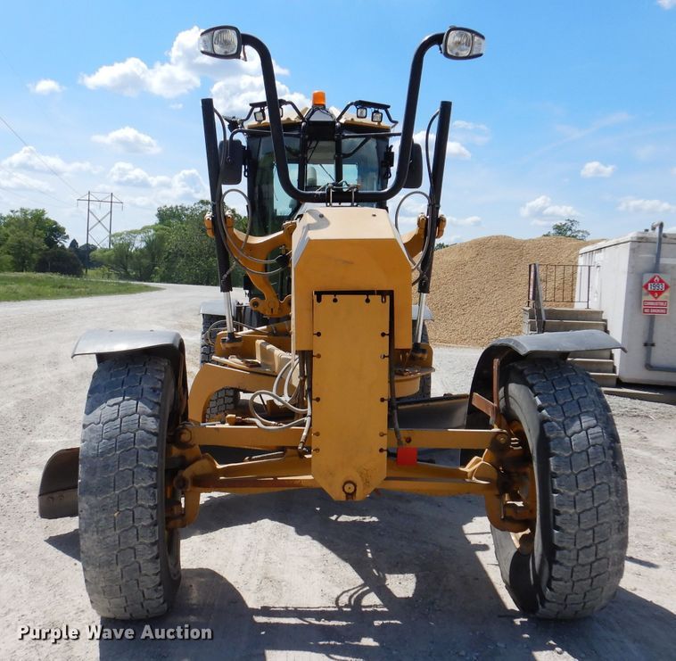 image for item IQ9602 2010 Caterpillar 140M  VHP motor grader