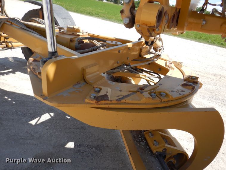 image for item IQ9602 2010 Caterpillar 140M  VHP motor grader