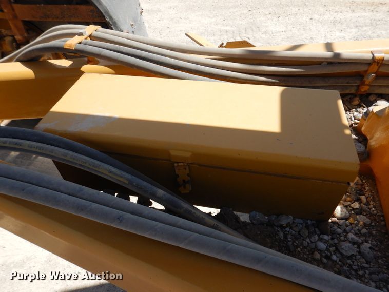 image for item IQ9602 2010 Caterpillar 140M  VHP motor grader