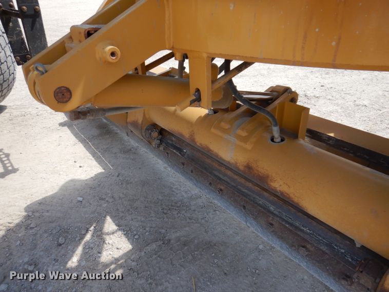 image for item IQ9602 2010 Caterpillar 140M  VHP motor grader