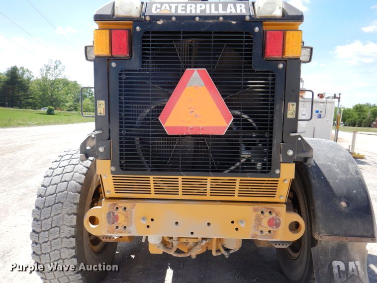 image for item IQ9602 2010 Caterpillar 140M  VHP motor grader