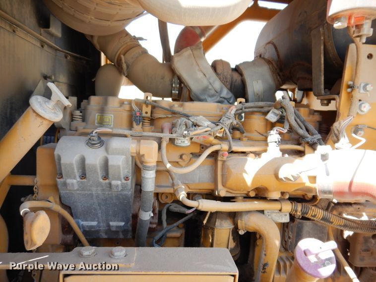 image for item IQ9602 2010 Caterpillar 140M  VHP motor grader