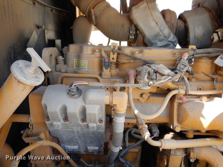 image for item IQ9602 2010 Caterpillar 140M  VHP motor grader