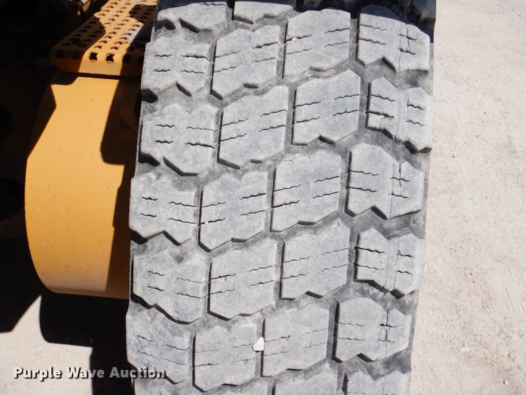 image for item IQ9602 2010 Caterpillar 140M  VHP motor grader