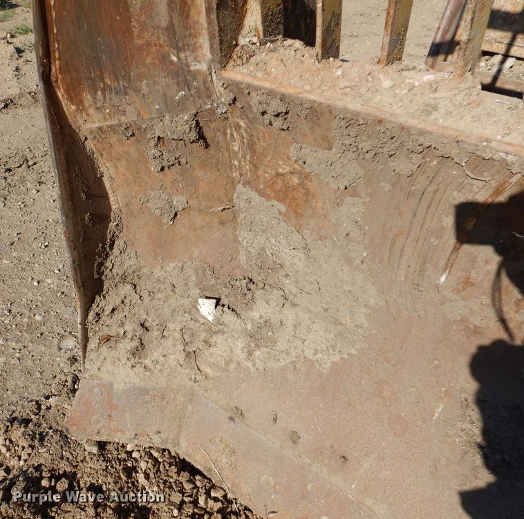 image for item IQ9639 2002 Bomag 772RB  landfill compactor