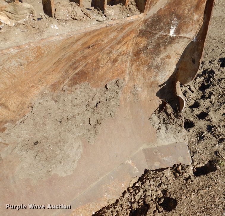 image for item IQ9639 2002 Bomag 772RB  landfill compactor