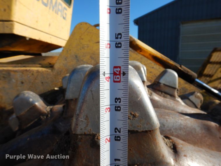 image for item IQ9639 2002 Bomag 772RB  landfill compactor