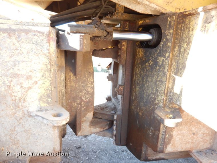 image for item IQ9639 2002 Bomag 772RB  landfill compactor