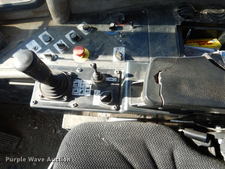 image for item IQ9639 2002 Bomag 772RB  landfill compactor