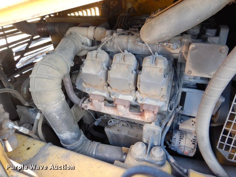 image for item IQ9639 2002 Bomag 772RB  landfill compactor