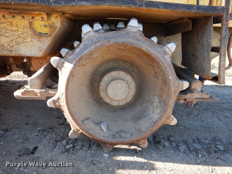 image for item IQ9639 2002 Bomag 772RB  landfill compactor