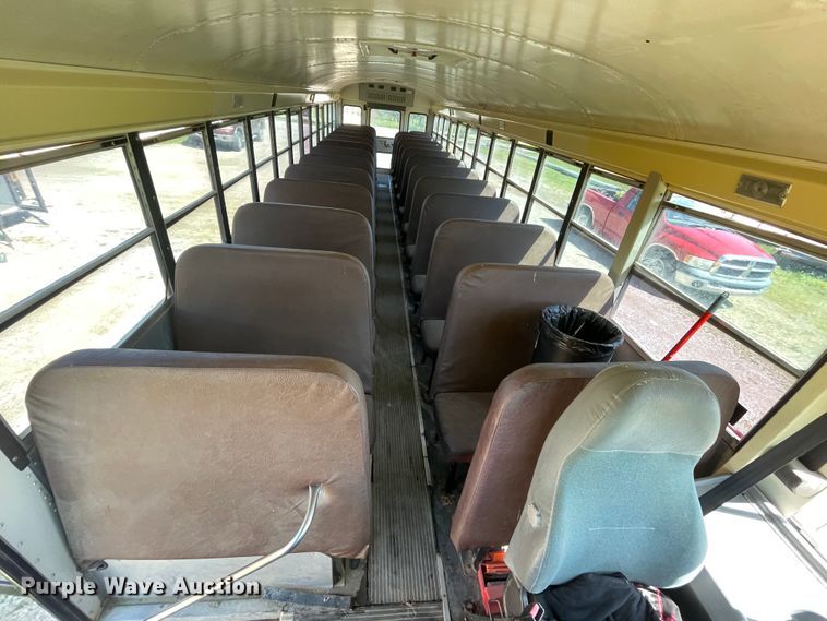 image for item IR9940 2006 IC PB 105  school bus
