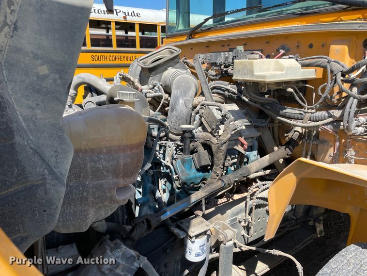 image for item IR9940 2006 IC PB 105  school bus