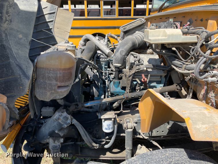 image for item IR9940 2006 IC PB 105  school bus