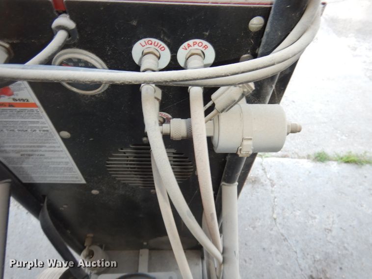 image for item IS9225 Robinair 17500B  refrigerant recovery and recycling sytem