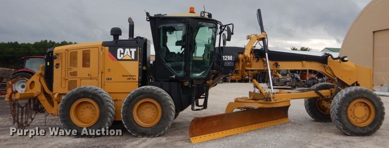 image for item IT9113 2013 Caterpillar 12M2  motor grader
