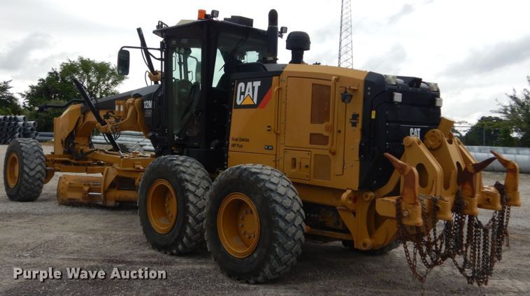 image for item IT9113 2013 Caterpillar 12M2  motor grader