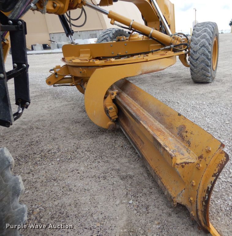 image for item IT9113 2013 Caterpillar 12M2  motor grader