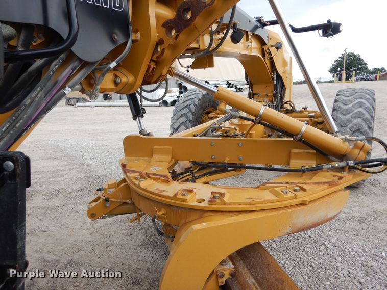 image for item IT9113 2013 Caterpillar 12M2  motor grader