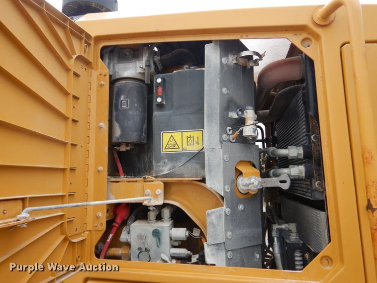 image for item IT9113 2013 Caterpillar 12M2  motor grader