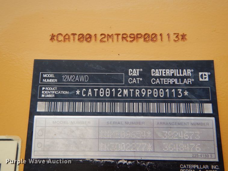 image for item IT9113 2013 Caterpillar 12M2  motor grader