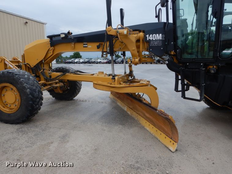 image for item IT9114 2012 Caterpillar 140M2 VHP  motor grader