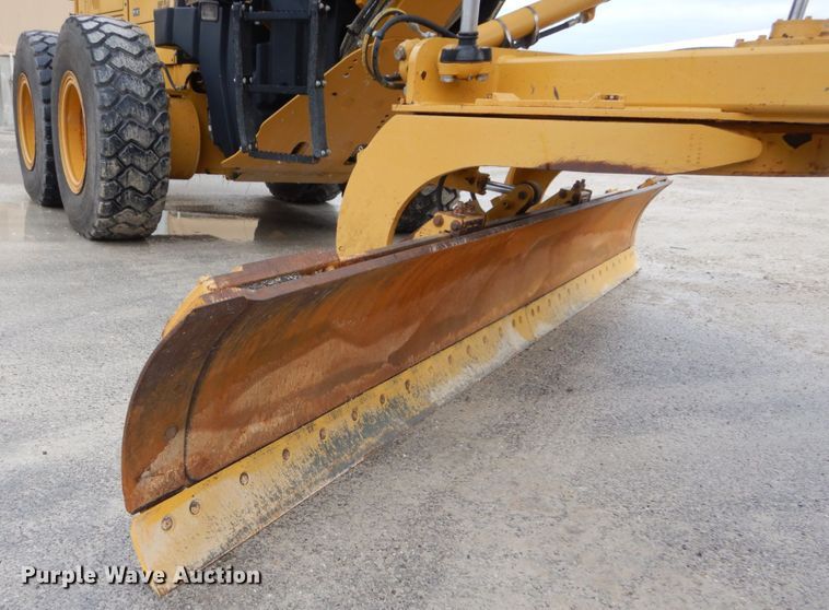 image for item IT9114 2012 Caterpillar 140M2 VHP  motor grader