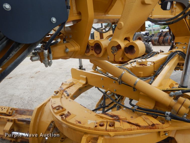 image for item IT9114 2012 Caterpillar 140M2 VHP  motor grader