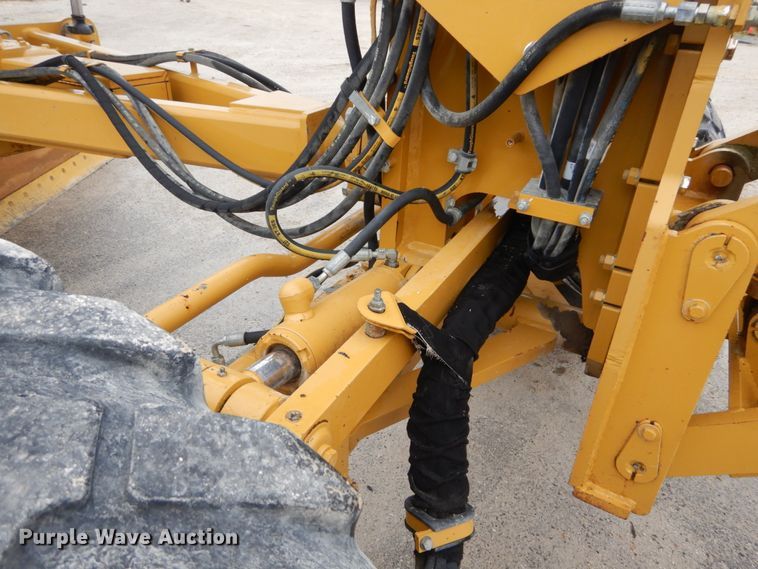 image for item IT9114 2012 Caterpillar 140M2 VHP  motor grader