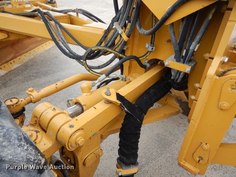 image for item IT9114 2012 Caterpillar 140M2 VHP  motor grader