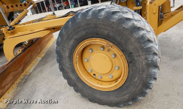 image for item IT9114 2012 Caterpillar 140M2 VHP  motor grader