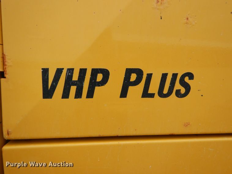 image for item IT9114 2012 Caterpillar 140M2 VHP  motor grader