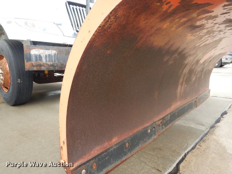 image for item IT9126 2009 International DuraStar 4400  dump truck