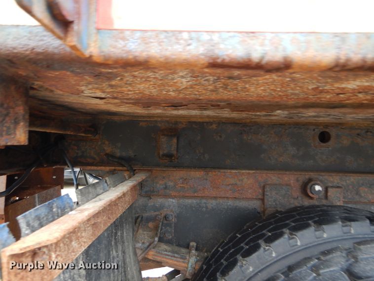 image for item IT9126 2009 International DuraStar 4400  dump truck