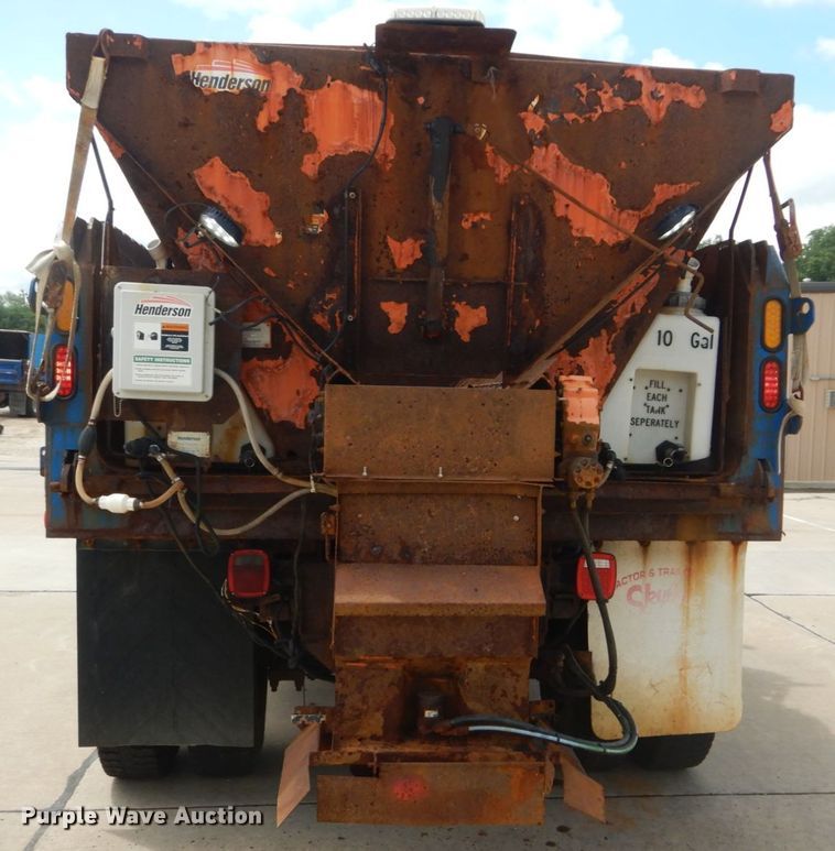 image for item IT9127 2006 International DuraStar 4400  dump truck