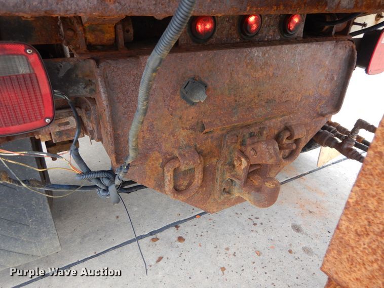 image for item IT9127 2006 International DuraStar 4400  dump truck