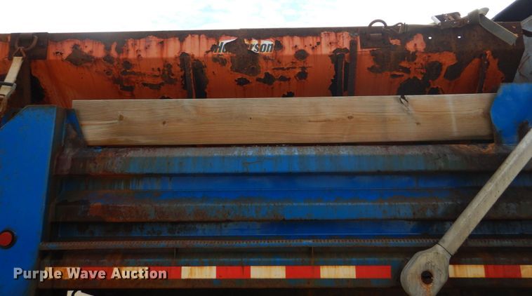 image for item IT9127 2006 International DuraStar 4400  dump truck