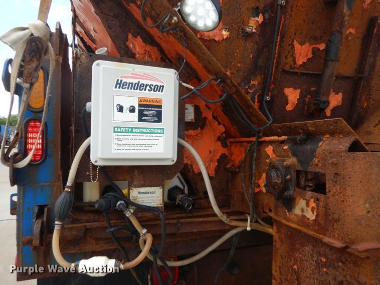 image for item IT9127 2006 International DuraStar 4400  dump truck