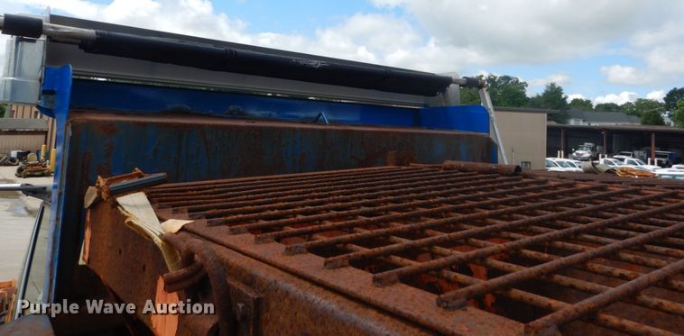 image for item IT9127 2006 International DuraStar 4400  dump truck