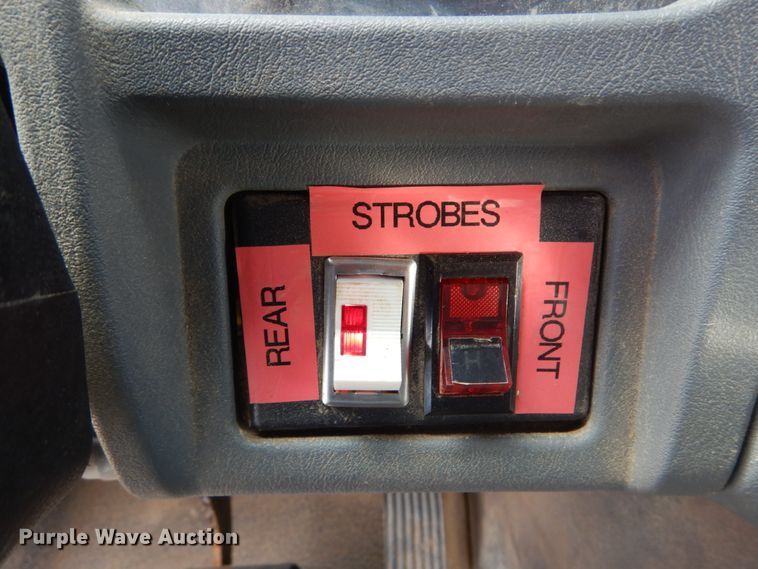 image for item IT9127 2006 International DuraStar 4400  dump truck