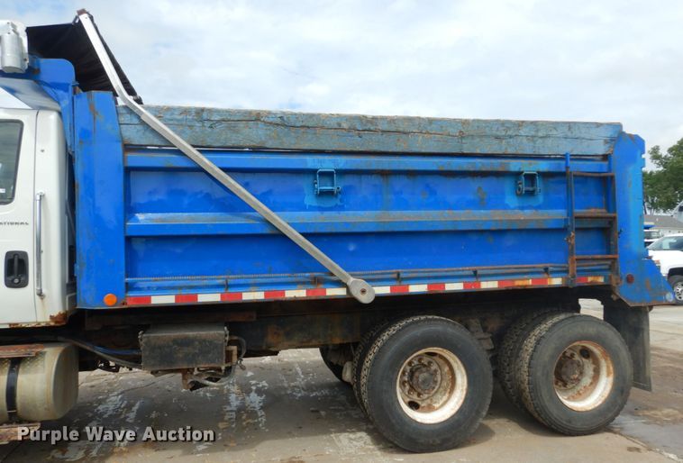 image for item IT9128 2007 International WorkStar 7400  dump truck