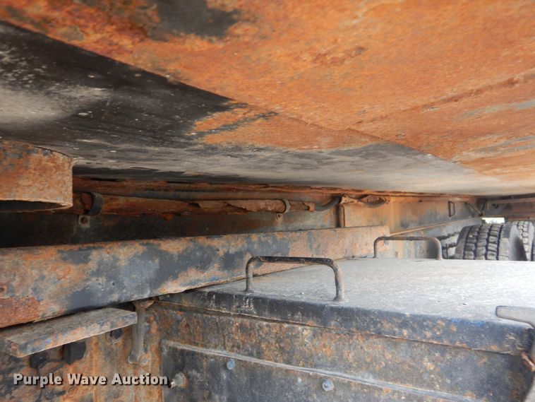 image for item IT9128 2007 International WorkStar 7400  dump truck