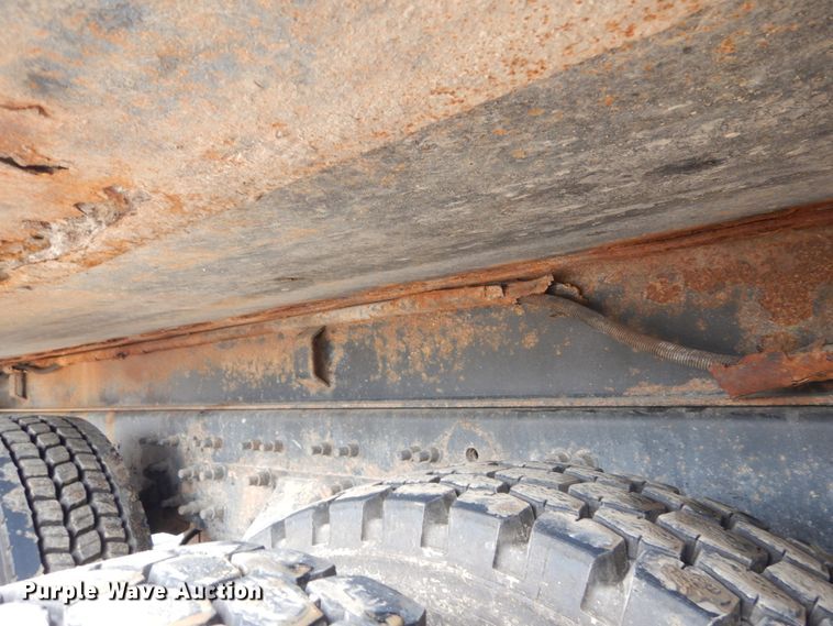 image for item IT9128 2007 International WorkStar 7400  dump truck